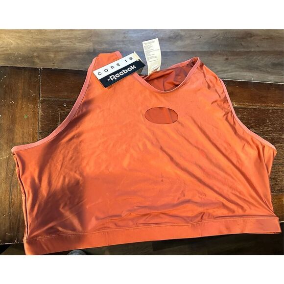 Core 10 by Reebok Women's Plus Size Cut Out Crop Top - Picture 3 of 6